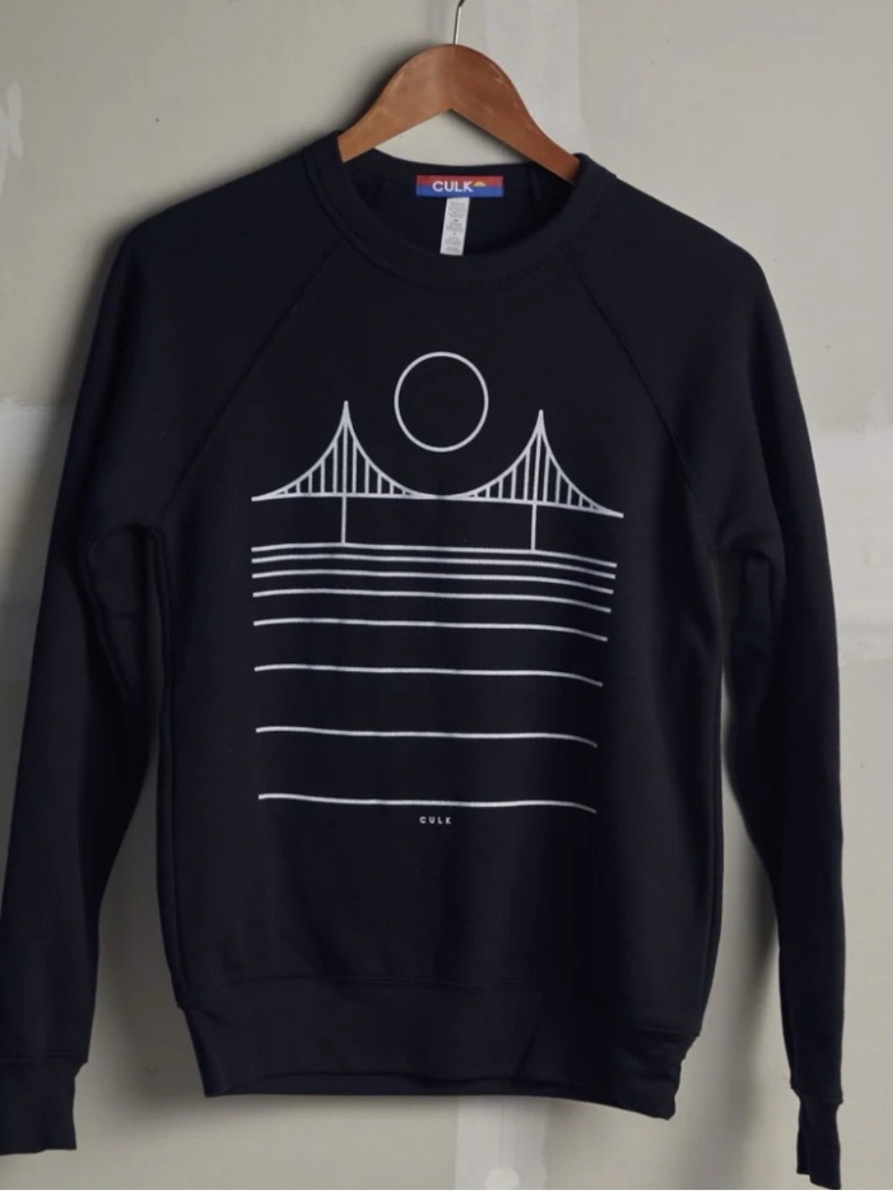 Culk black Minimal Golden
Gate Bridge Sweatshirt Size S